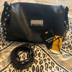 Valentino shoulder/crossbody bag! *NEW* with tags detached. Never used.